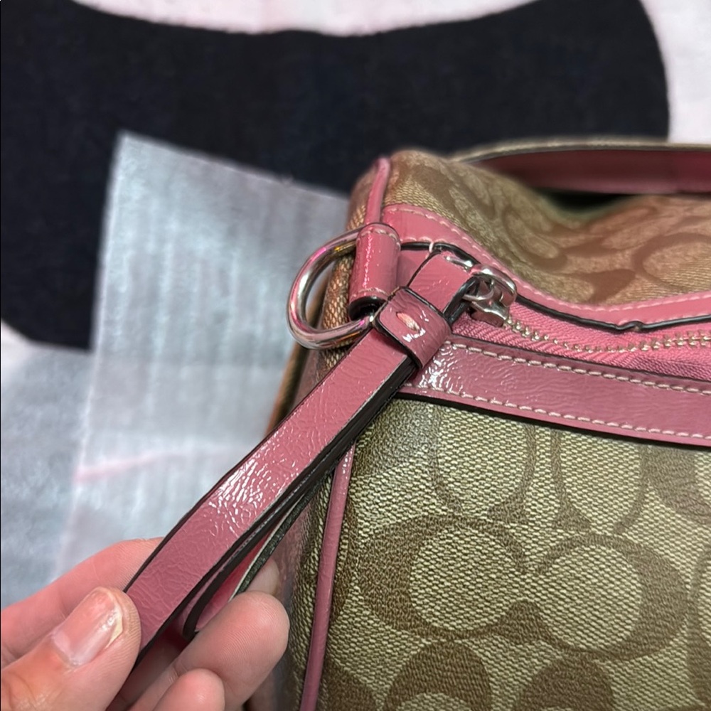 Coach Signature Brown and Pink Tote Bag - Picture 4 of 17
